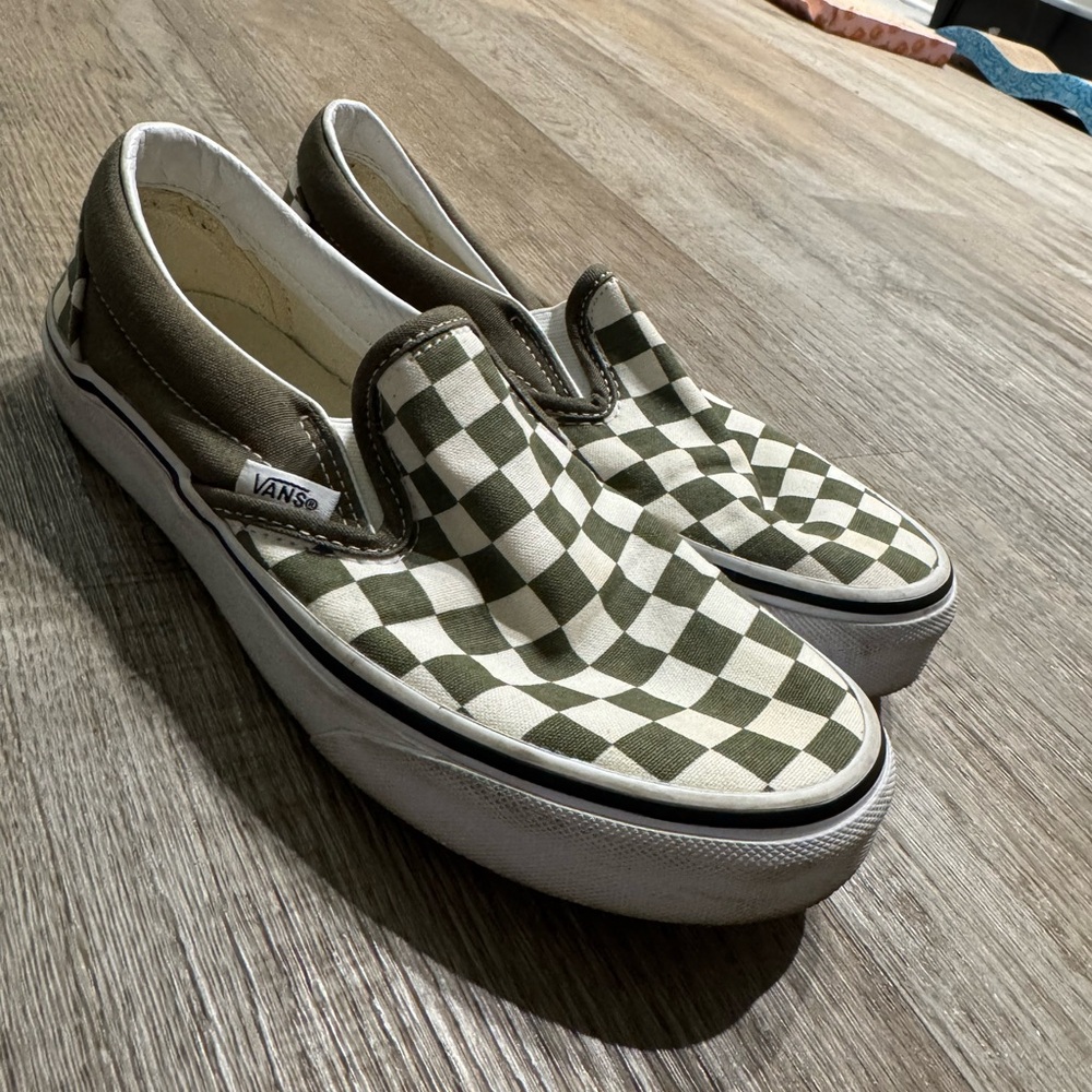 Vans Green Checkered Slip-On Size 6.0